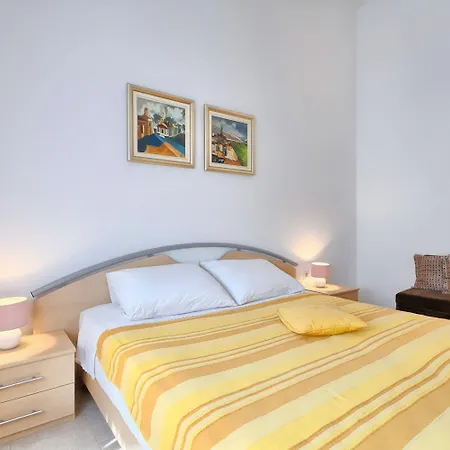 Apartment Franulovic