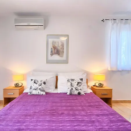 Apartment Franulovic