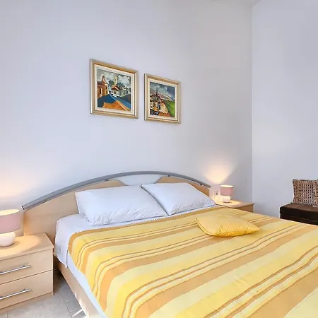 Apartment Franulovic